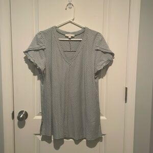 Suzanne Betro Gray Striped Short Sleeve Tee